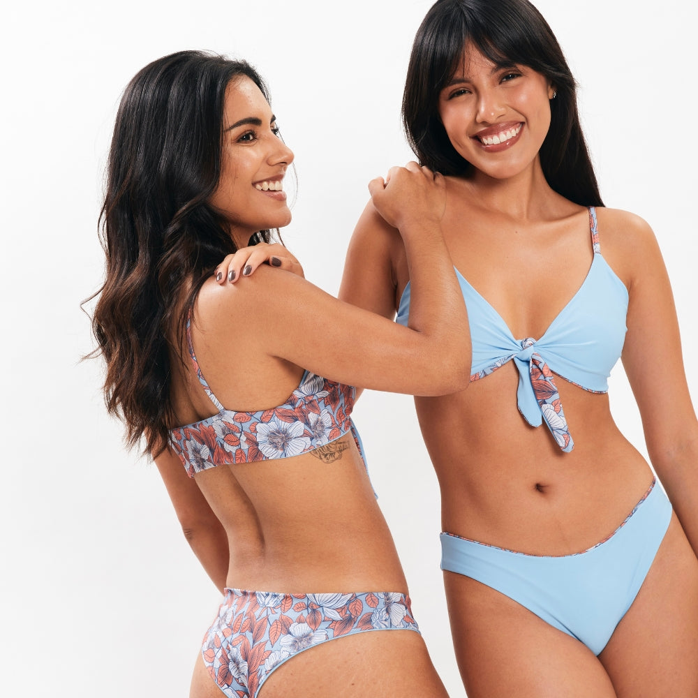 Braguita gaviotas flores celestes reversible a celeste