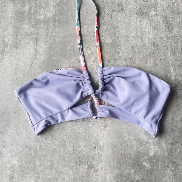 Top Nasau flores rosadas reversible a lavanda